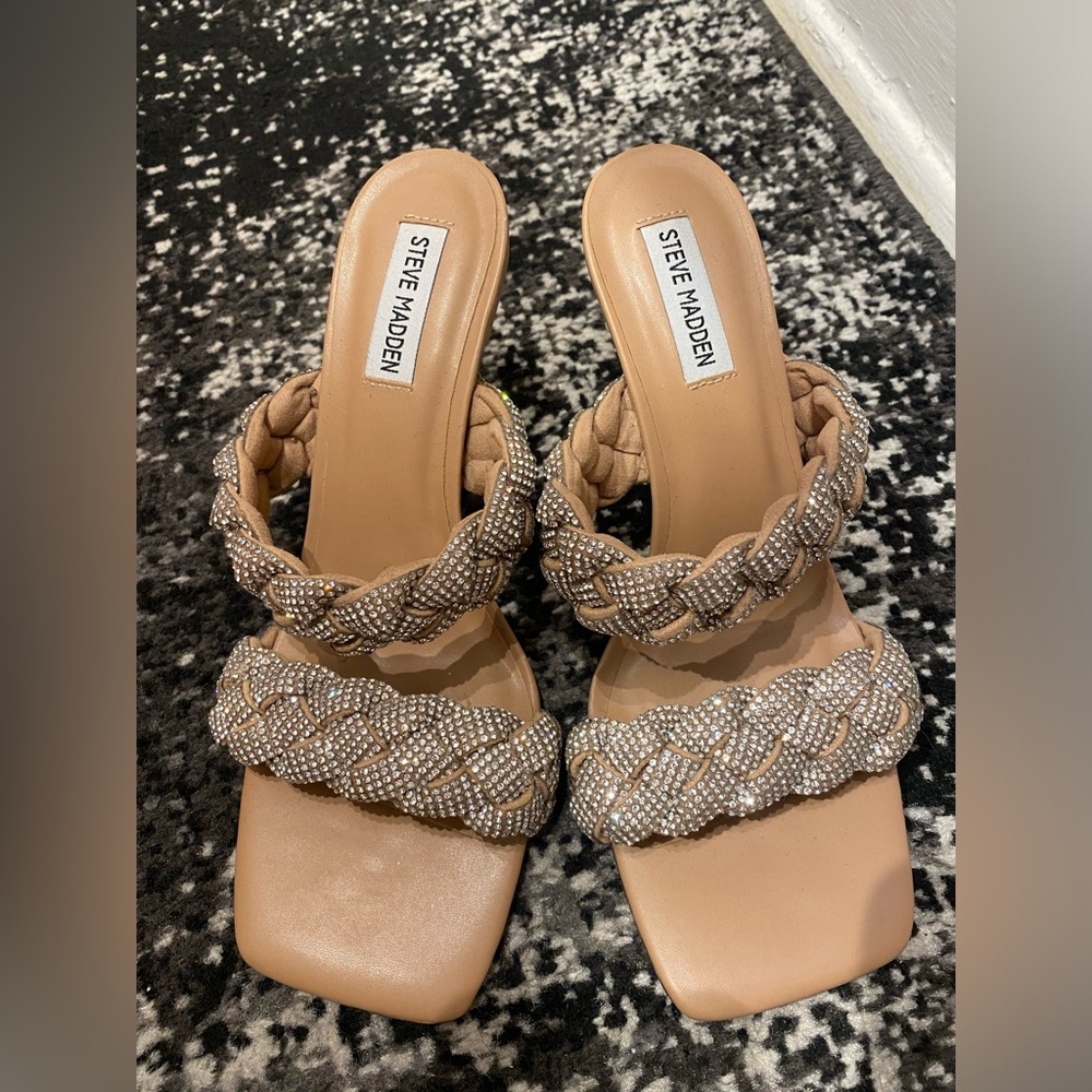 STEVE MADDEN | tan bejeweled heels size 9.5 never worn - Picture 3 of 8